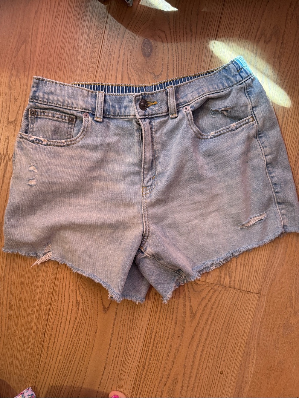 aerie Light Wash Distressed Denim Cutoff Daydream Shorts